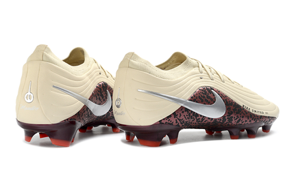 Nike Tiempo Maestro Elite FG United - Gris/Argenté/Bordeaux